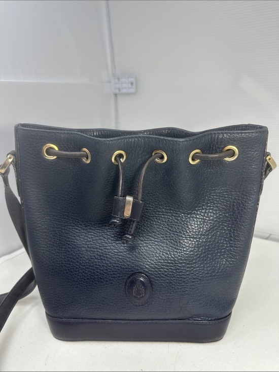 Mark Cross Handbags - Mark Cross Bucket crossbody